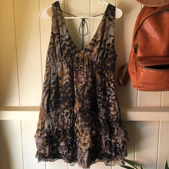 Elizabeth and James Dresses & Skirts - Elizabeth & James Cocktail Dress Elizabeth and James Dresses & Skirts - Elizabeth & James Cocktail Dress